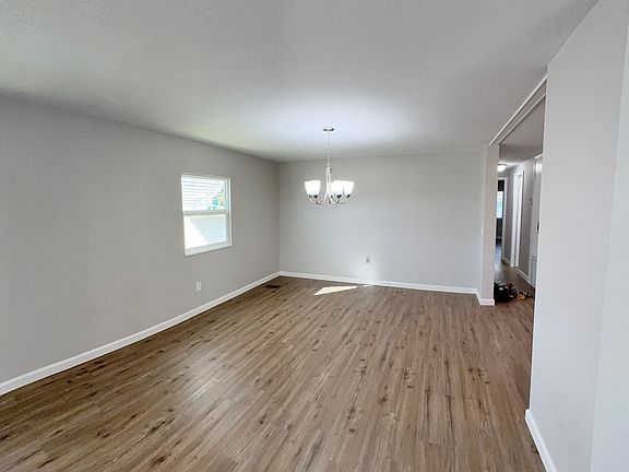 2nd image of 1188 Pioneer Cir #24