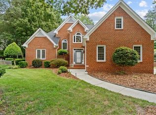 4918 Setter Ct, Jamestown, NC 27282