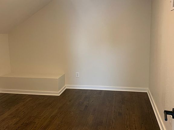 Bonus Room \ Bedroom
