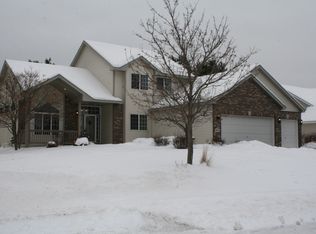9818 Northwood Ave N, Brooklyn Park, MN 55443
