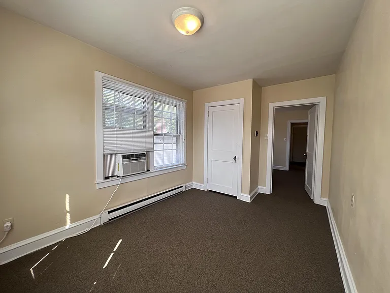1303 N Franklin St — Photo 13
