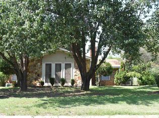 113 Wimbish Ln, Bonaire, GA 31005