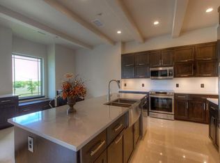 104 Spring Valley St, Hutto, TX 78634