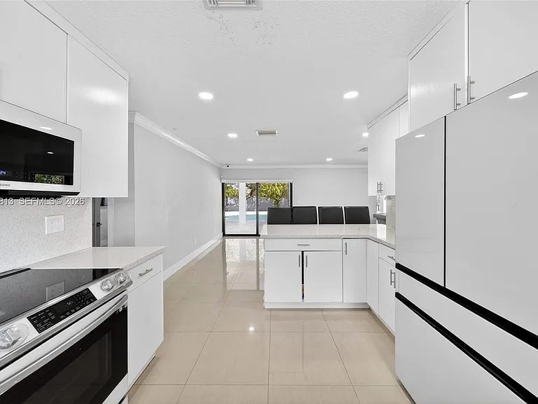 11951 SW 120th Ter — Photo 16
