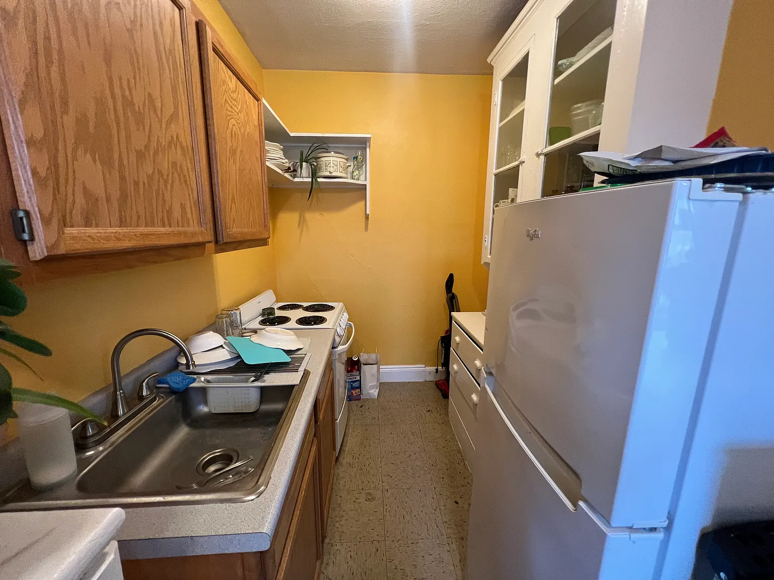 234 Kelton St — Photo 3