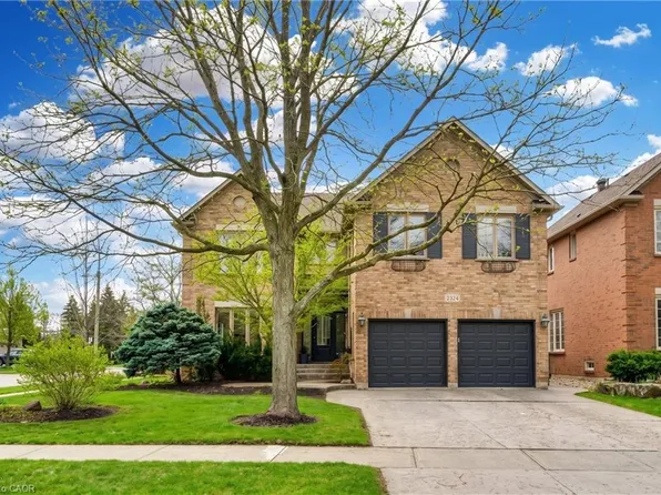2324 Hilltop Ln, Oakville, ON L6M 3M8