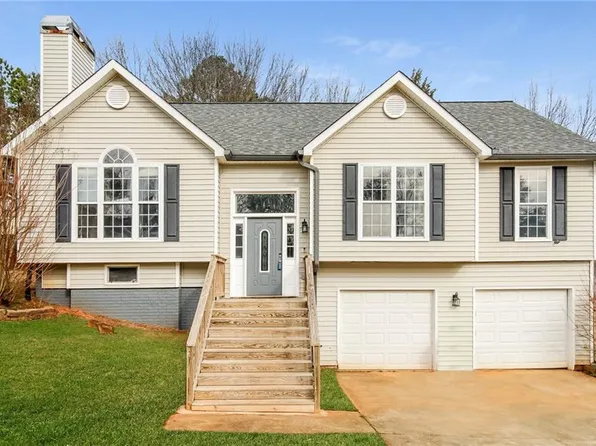 189 Due West Dr, Stockbridge, GA 30281