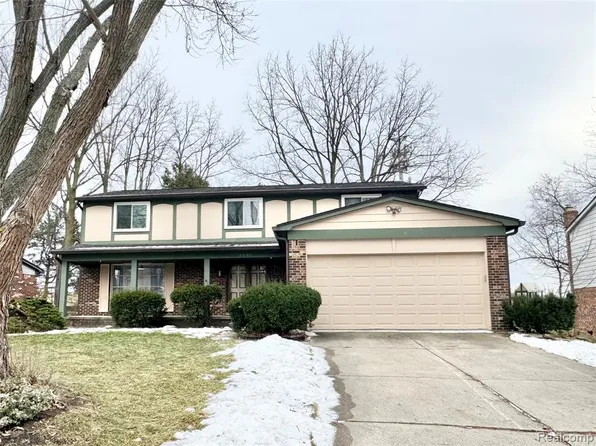 3095 Rolling Green Cir S, Rochester Hills, MI 48309