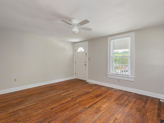 5th image of 4211 Alma Ave