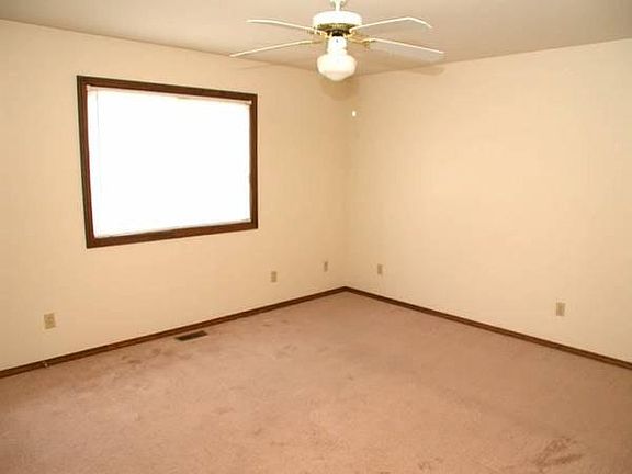 Large bedrooms with ceiling fans!