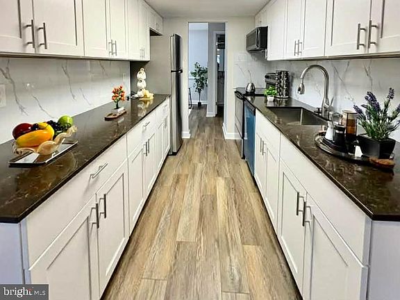 3rd image of 13139 Dairymaid Dr APT 104