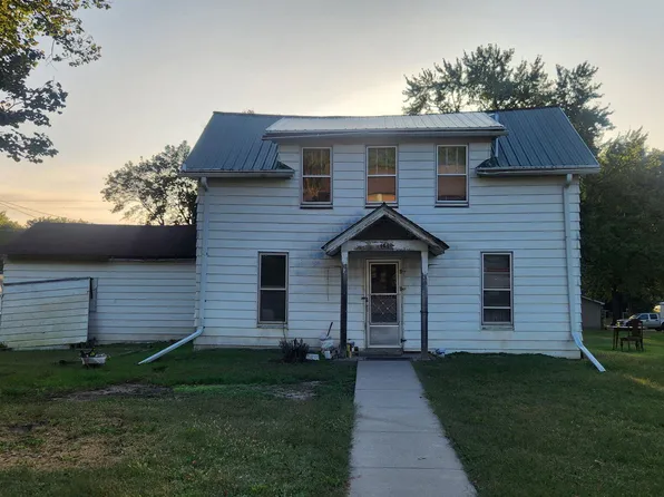 1810 Argyle St, Hamburg, IA 51640