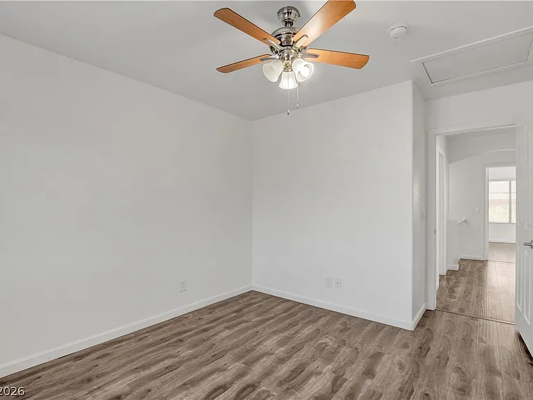 3557 Sedwick Dr — Photo 46