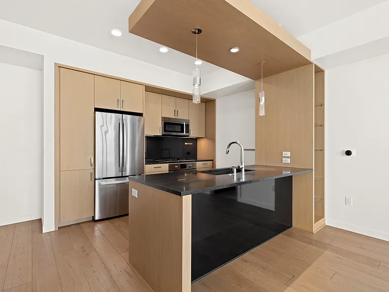 1321 Seneca St #1608 — Photo 4