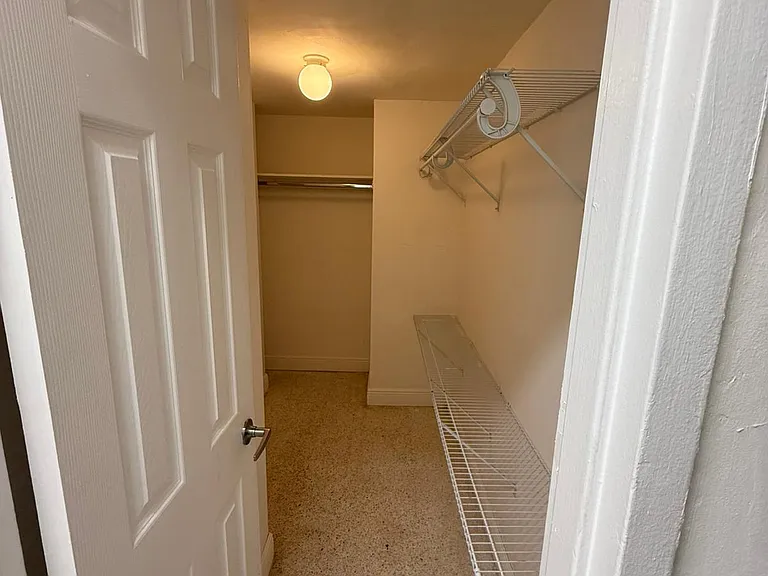 191 Bay Dr #5 — Photo 7