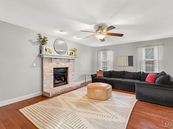 4th image of 4744 Danielle Ct