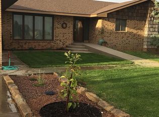 501 E 5th Ave, Manter, KS 67862