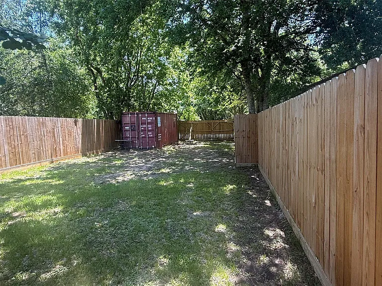 11874 Vanwood St — Photo 31