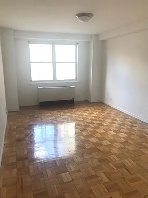 Rented by Hampshire Assets LLC | media 5