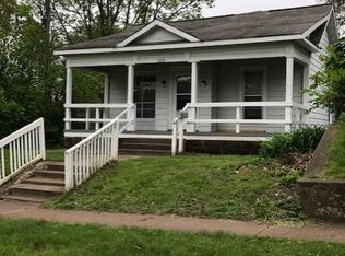223 Broadway St, Eau Claire, WI 54703