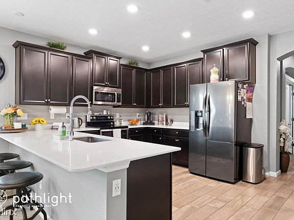 2nd image of 1289 Kendall Dr