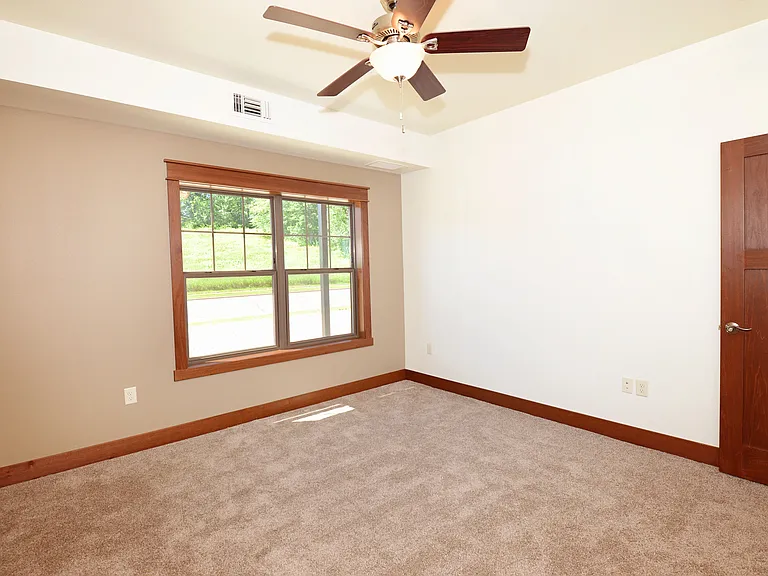 Grandview Heights — Photo 14