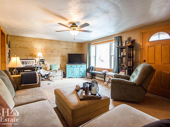 3rd image of 24 Linnwood Dr