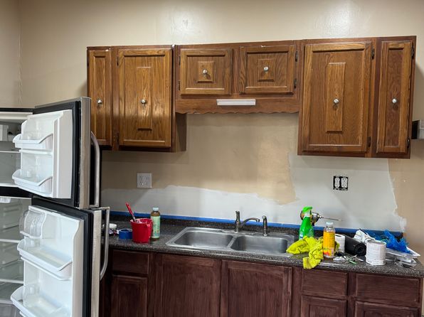 1450 State St APT 1
