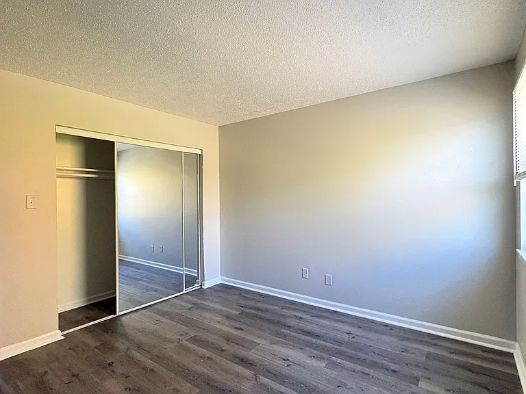 7420 Rockleigh Ave #A — Photo 60