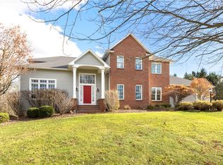 4486 Spruce Ridge Dr, Manlius, NY 13104