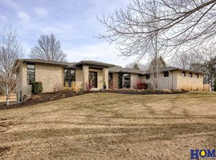 6550 Pinecrest Dr, Lincoln, NE 68516