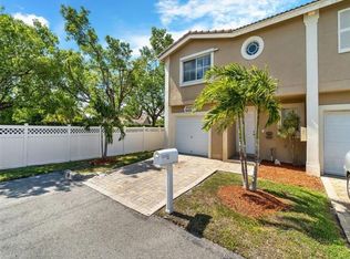11633 NW 23rd Ct, Pompano Beach, FL 33065