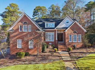 101 Trail Bend Ct, Cary, NC 27513