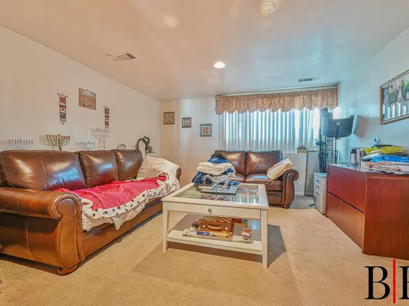 2445 East 65th Street image 15 of 30