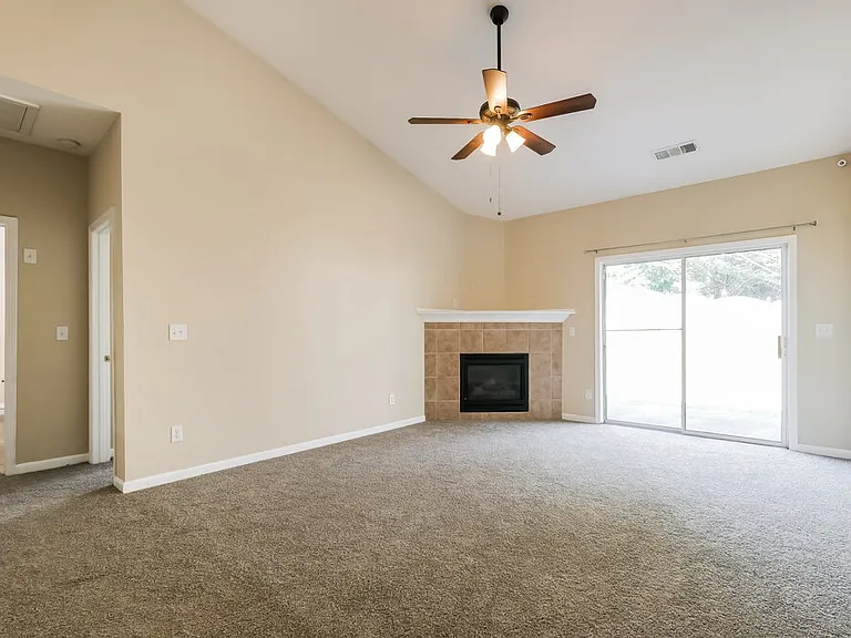 5120 Fieldgate Ridge Dr — Photo 4