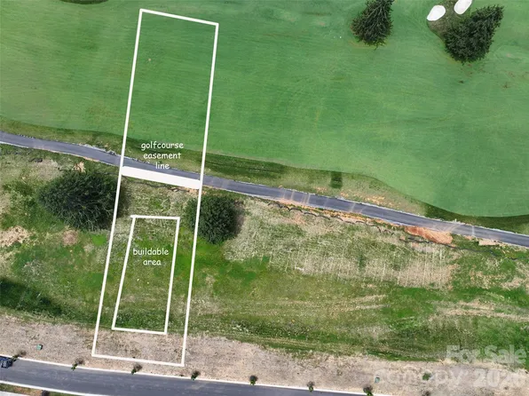 82 Farmer Branch Ln #6, Waynesville, NC 28786