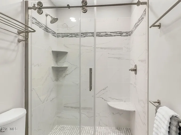 800 Saint Andrews Dr #205 — Photo 22