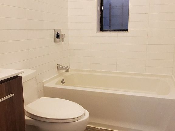 2nd image of 238 W 146th St #Aa15