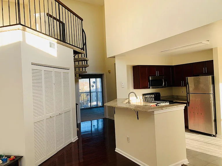 14226 Bowsprit Ln #608 — Photo 3