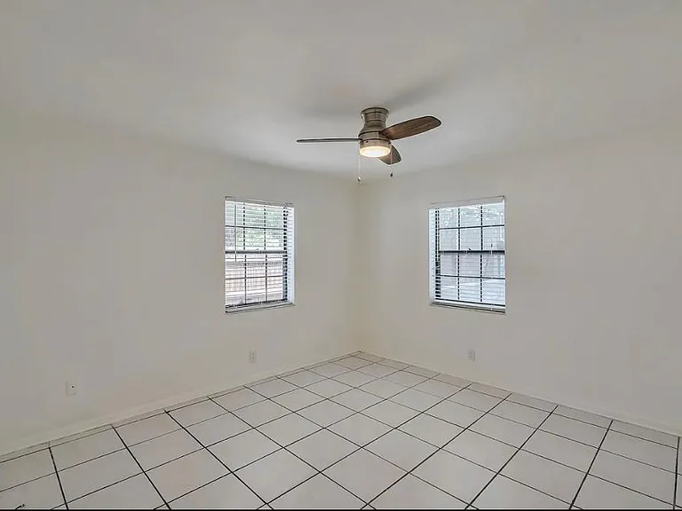 9720 Carousel Cir S — Photo 14