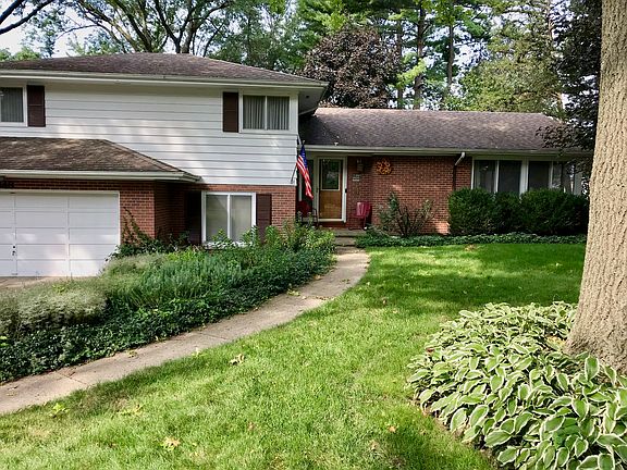 2nd image of 548 N Clifton Ave