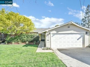 301 Freda Ct, Martinez, CA