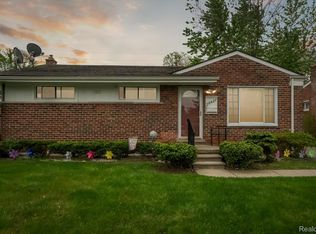 26427 Cathedral St, Redford, MI 48239