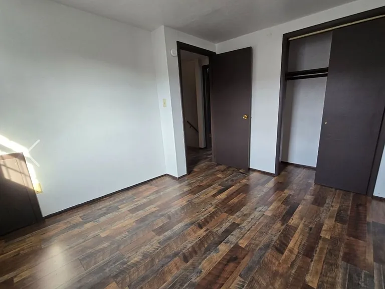 132 Parkridge — Photo 4
