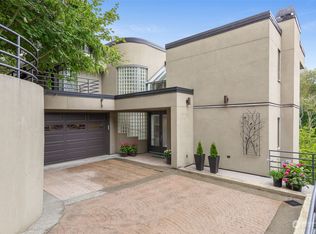 1529 Magnolia Blvd W, Seattle, WA