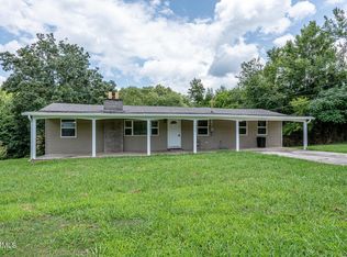 1936 Hughes Loop, Maryville, TN 37803