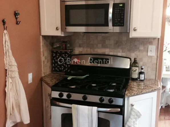 1432 63rd St, Sacramento, CA 95819