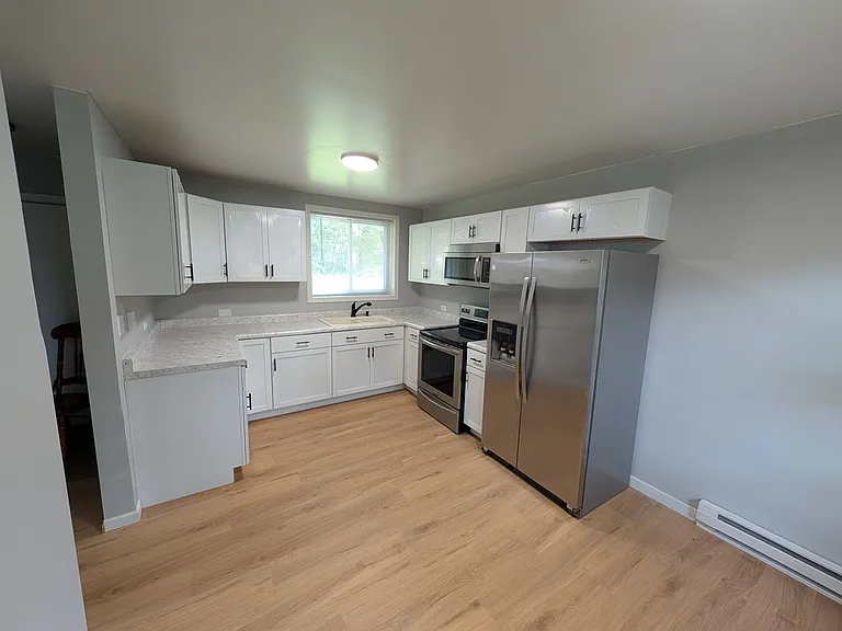 37055 N Capillo Ave — Photo 3