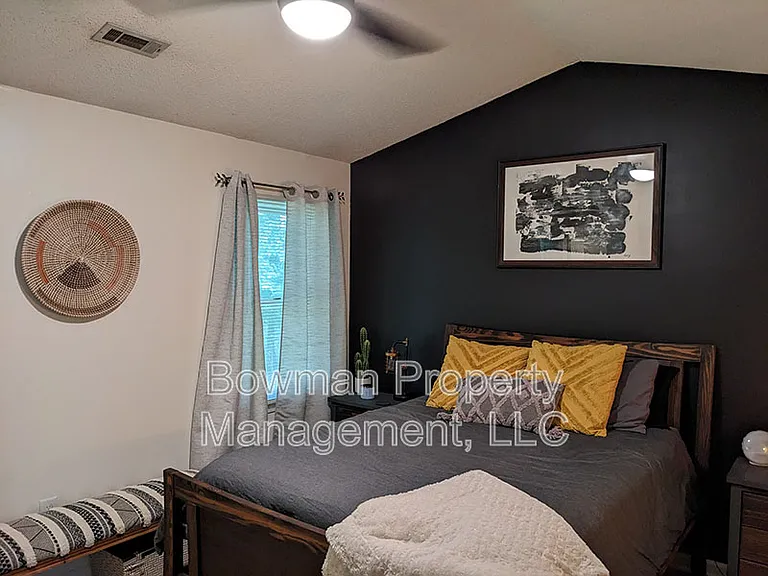 155 Rachel Way — Photo 10
