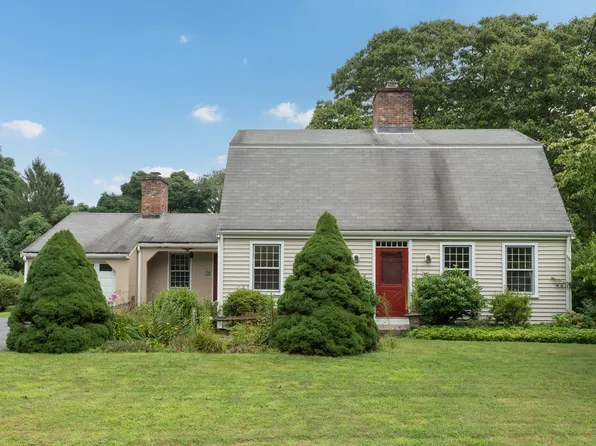 27 Maplewood Lane, Madison, CT 06443